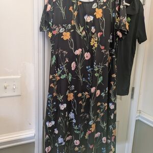 Emery Rose Floral Midi Dress in Black